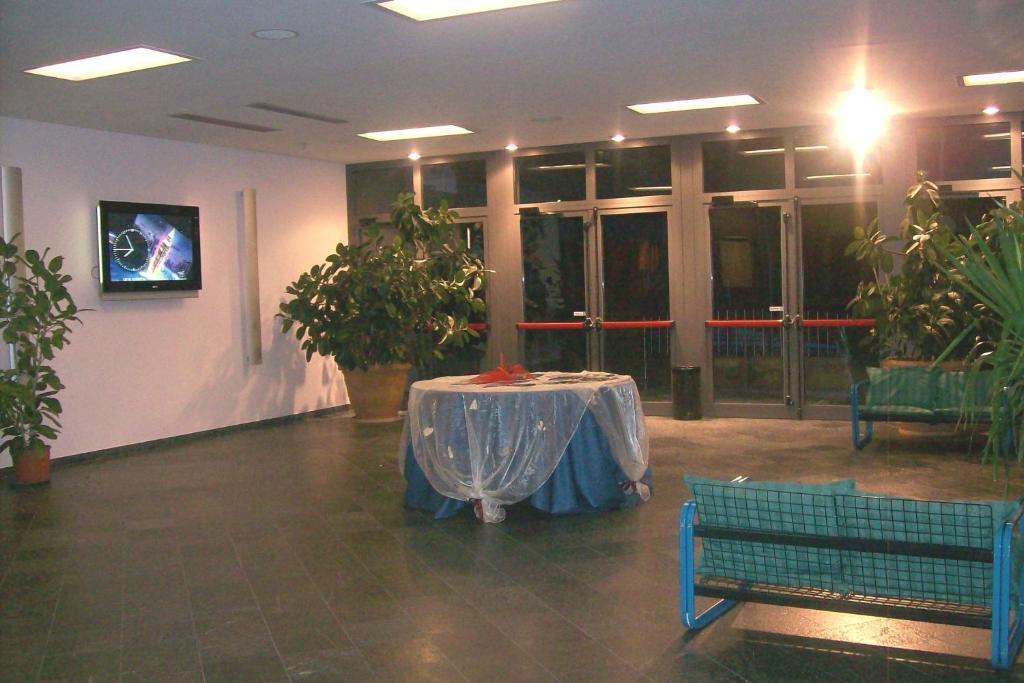 Hotel Aurora Chiavenna Exterior foto